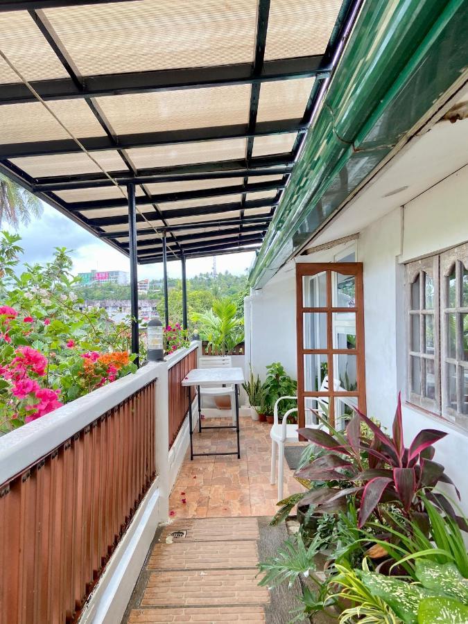 Balai Tinay Guesthouse Legazpi Eksteriør billede